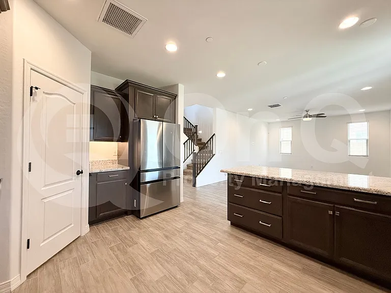 28272 N 132nd Dr — Photo 3