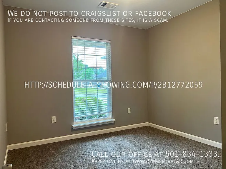 504 Hawthorne St — Photo 10