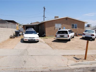 905 E Elizabeth St, Barstow, CA, 92311