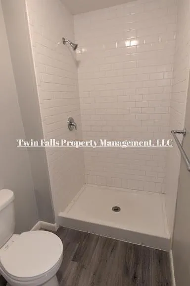 256 Crestview Dr — Photo 20
