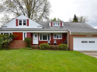 24104 Woodway Rd, Beachwood, OH