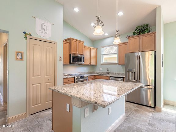 3rd image of 3328 Tuscano Ave