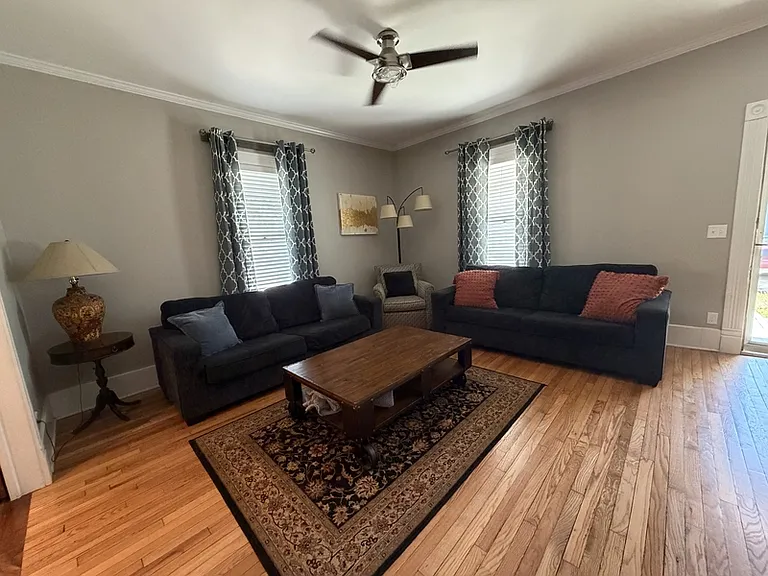 845 Illinois St — Photo 10