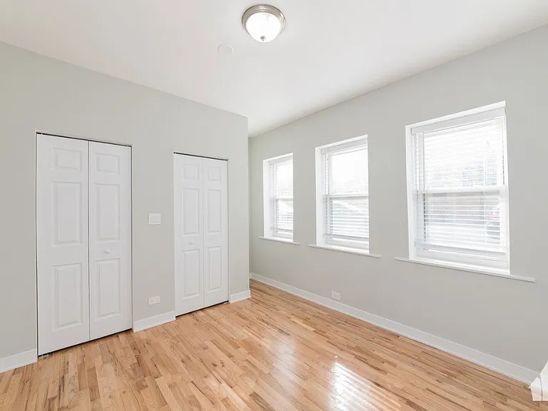 2457 W Logan Blvd #24553 — Photo 8
