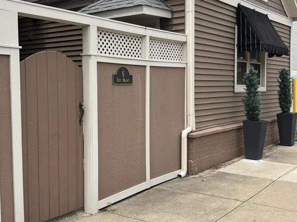 6 E Walnut St, Southgate, KY 41071