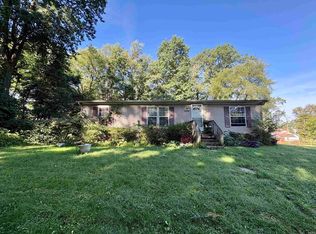 2205 Philippa St, South Bend, IN 46613