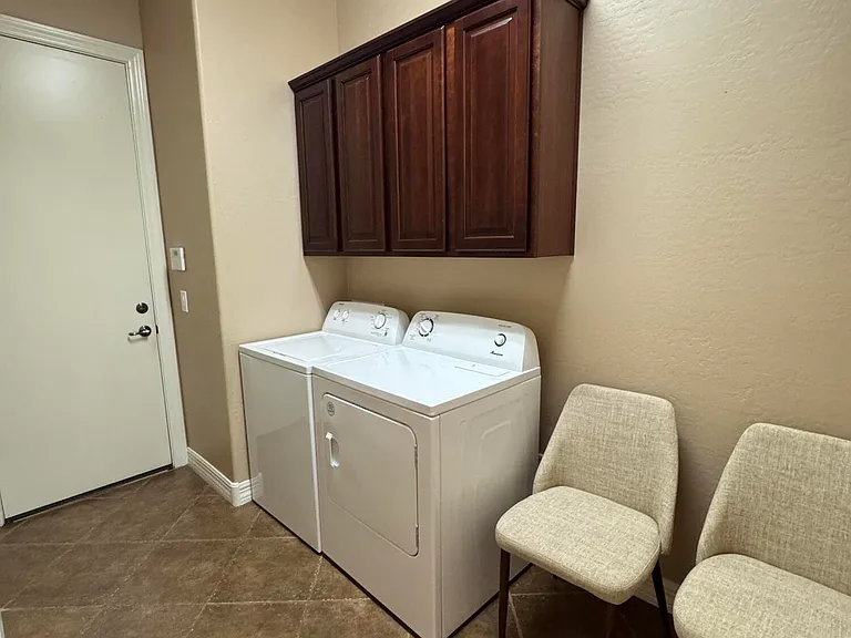 15264 W Georgia Dr — Photo 42