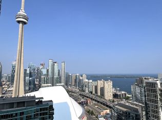 3 Concord Cityplace Way #3708, Toronto, ON M5V 3V4