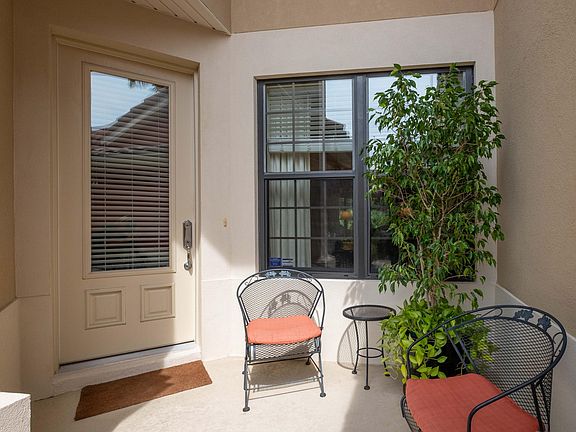 2nd image of 3695 CASITAS Drive