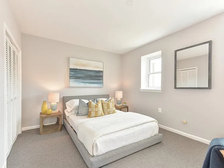 Guest bedroom