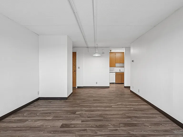 Chateau Student Housing Cooperative — Photo 37