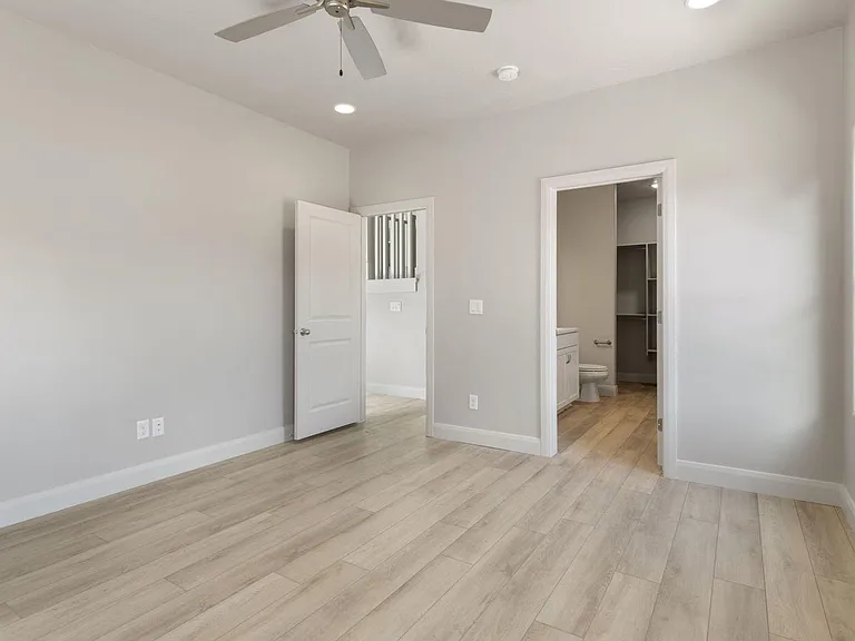 174 N 100 W #1 — Photo 7