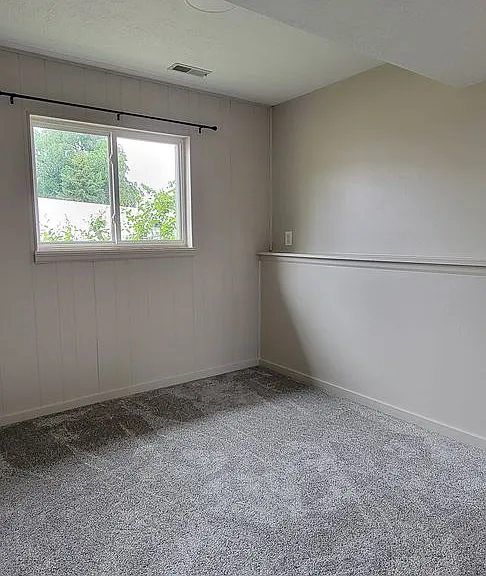 608 Harding Ave — Photo 16