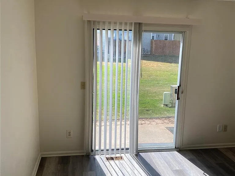 9027 W Floyd Ave — Photo 6