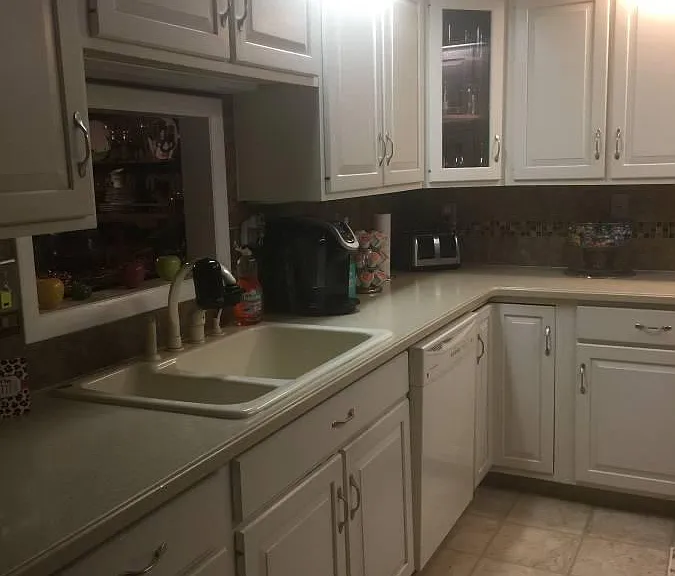824 W Aaron Dr — Photo 19