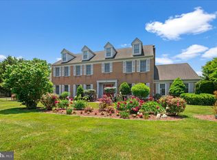 56 Danville Dr, Princeton Junction, NJ 08550