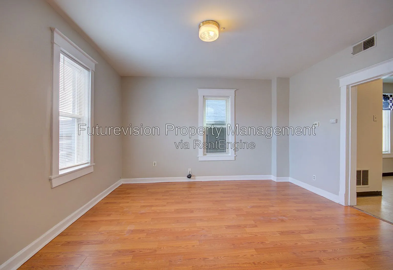 3 bed, 1.0 bath, $1,495 — Photo 3