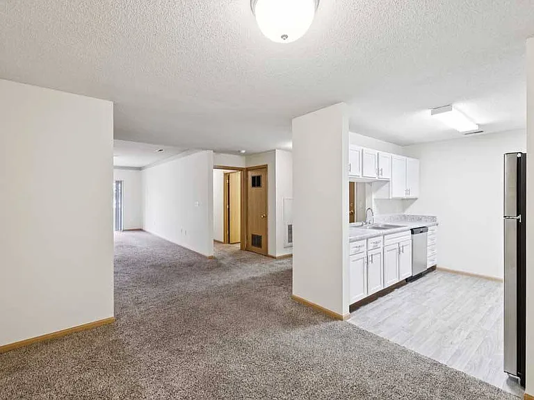 Northbrook Apartments — Photo 271