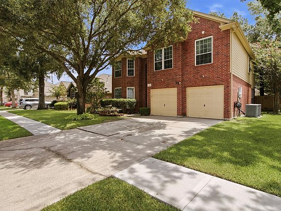 2nd image of 18722 Atasca South Dr