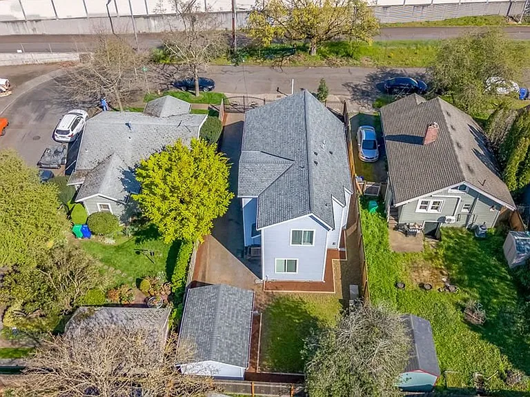 6411 SE 94th Ave — Photo 28
