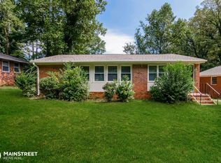 1520 Chelveston Dr, Charlotte, NC 28208