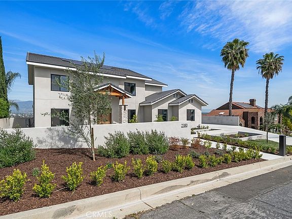 2nd image of 2380 Scenic Rdg