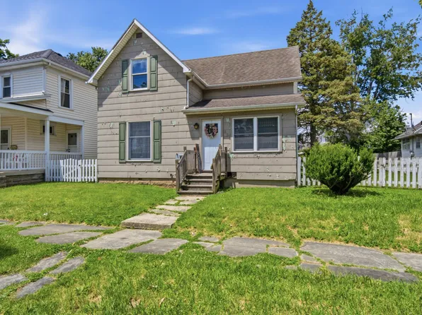 331 S Court St, Marysville, OH 43040