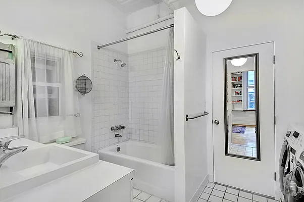 Rented by Halstead Real Estate | media 26