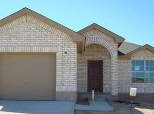 208 Oak Cir #PIN, Laredo, TX 78041