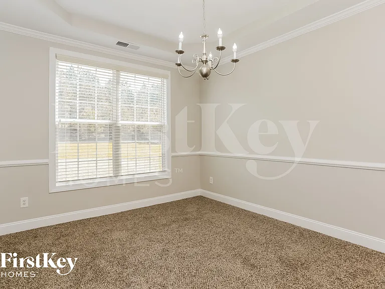 5680 Grande River Rd — Photo 4