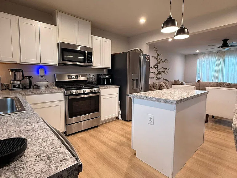 14 Snickers Ct — Photo 4
