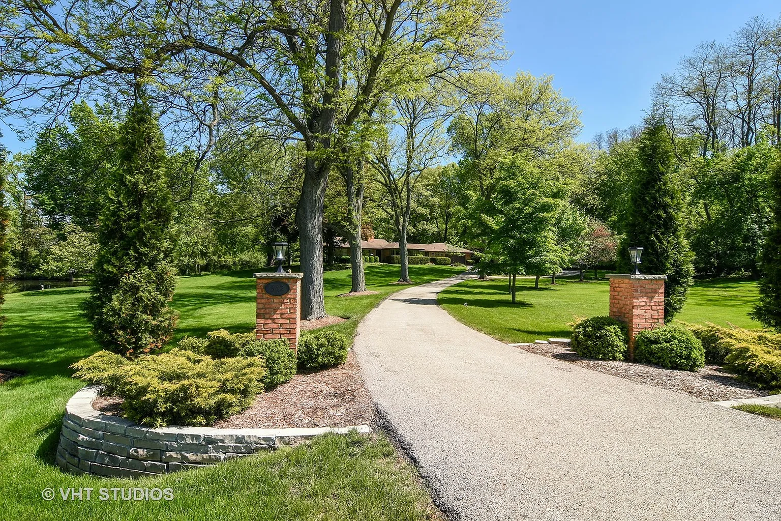 512 Miller Rd photo 1