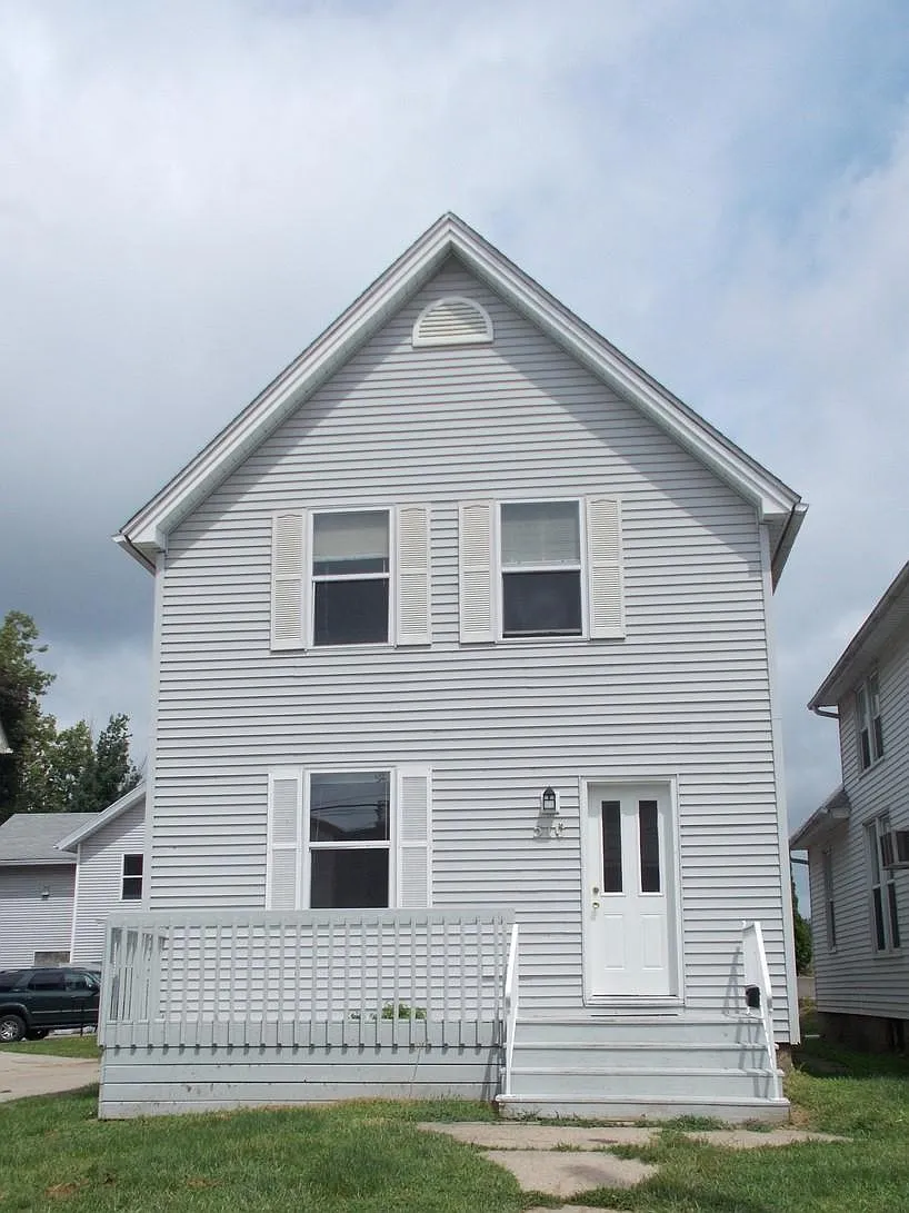 5 bed, 1520 sqft, $3,085 — Photo 1