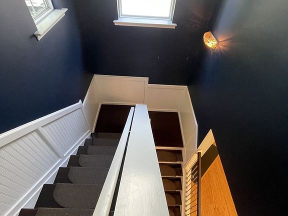 3rd image of 152 Solheim Ln