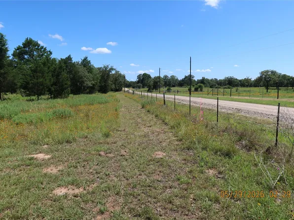 0 Blacksmith Farm Ln S, Weimar, TX 78962