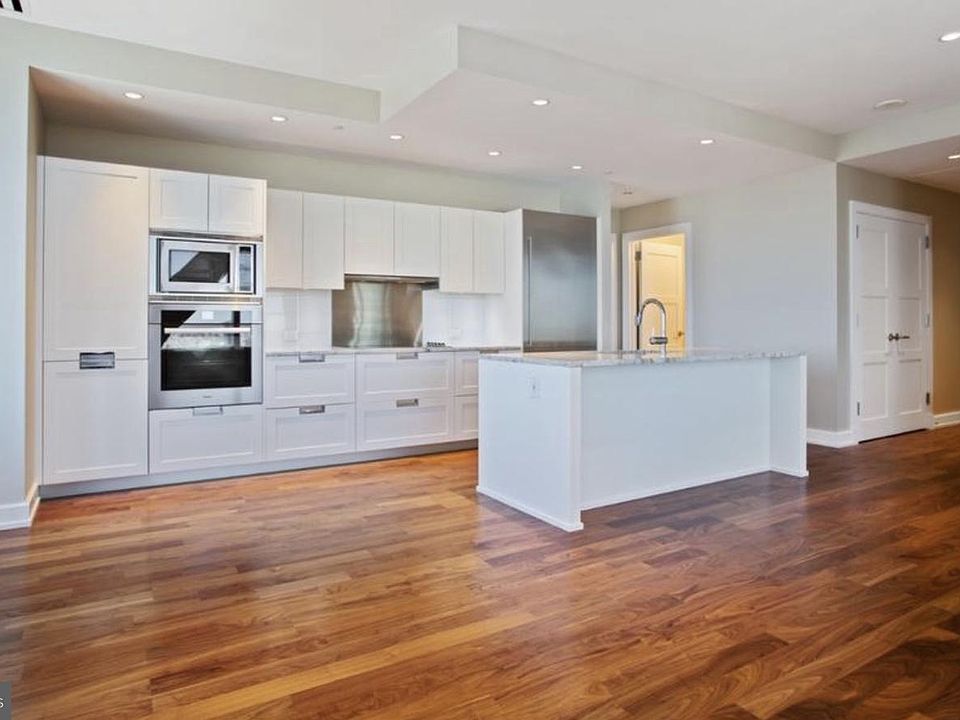 1st image of 50 S 16th St #53X4
