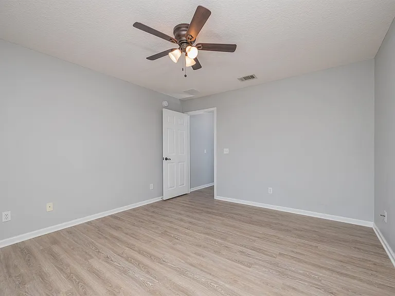 345 Scrub Jay Dr #345 — Photo 22