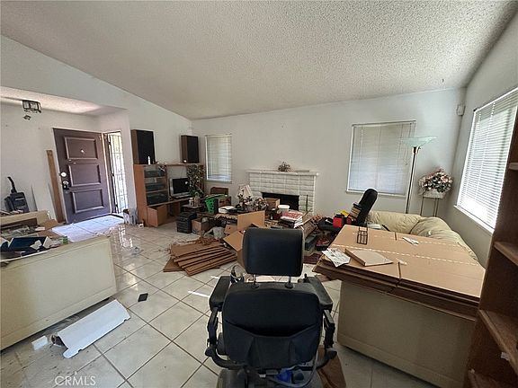 3rd image of 3244 E Avenue S2