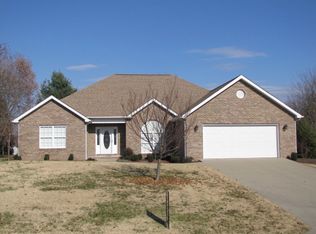 317 Winter Park Dr, Somerset, KY 42503
