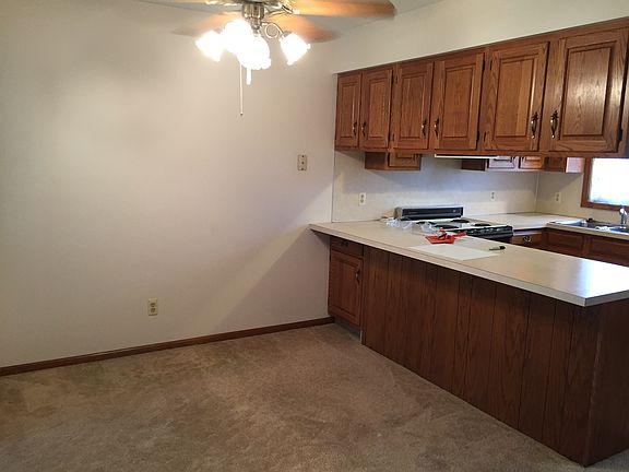 4th image of 5960 Leisure South Dr SE