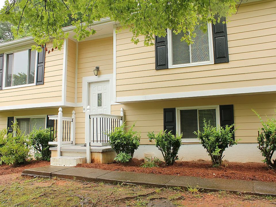 1st image of 2838 Pine Meadow Dr