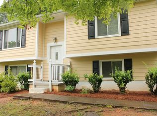 2838 Pine Meadow Dr, Marietta, GA 30066