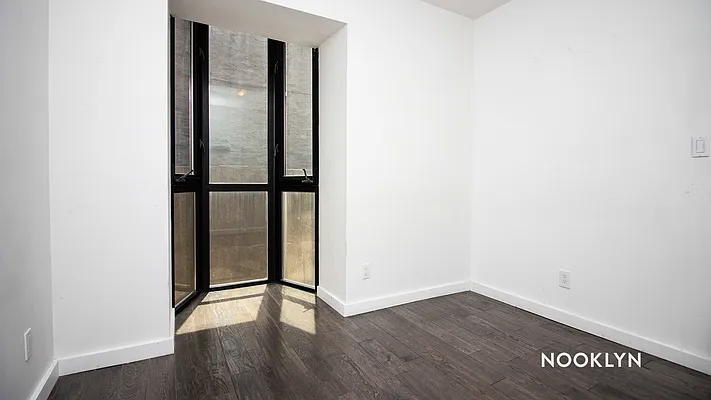 Rented by Nooklyn NYC LLC | media 37