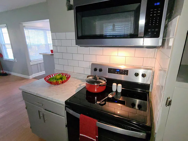 3234 W 43rd Ave — Photo 5