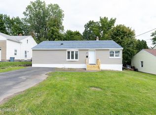 1287 Regal Ave, Schenectady, NY 12308