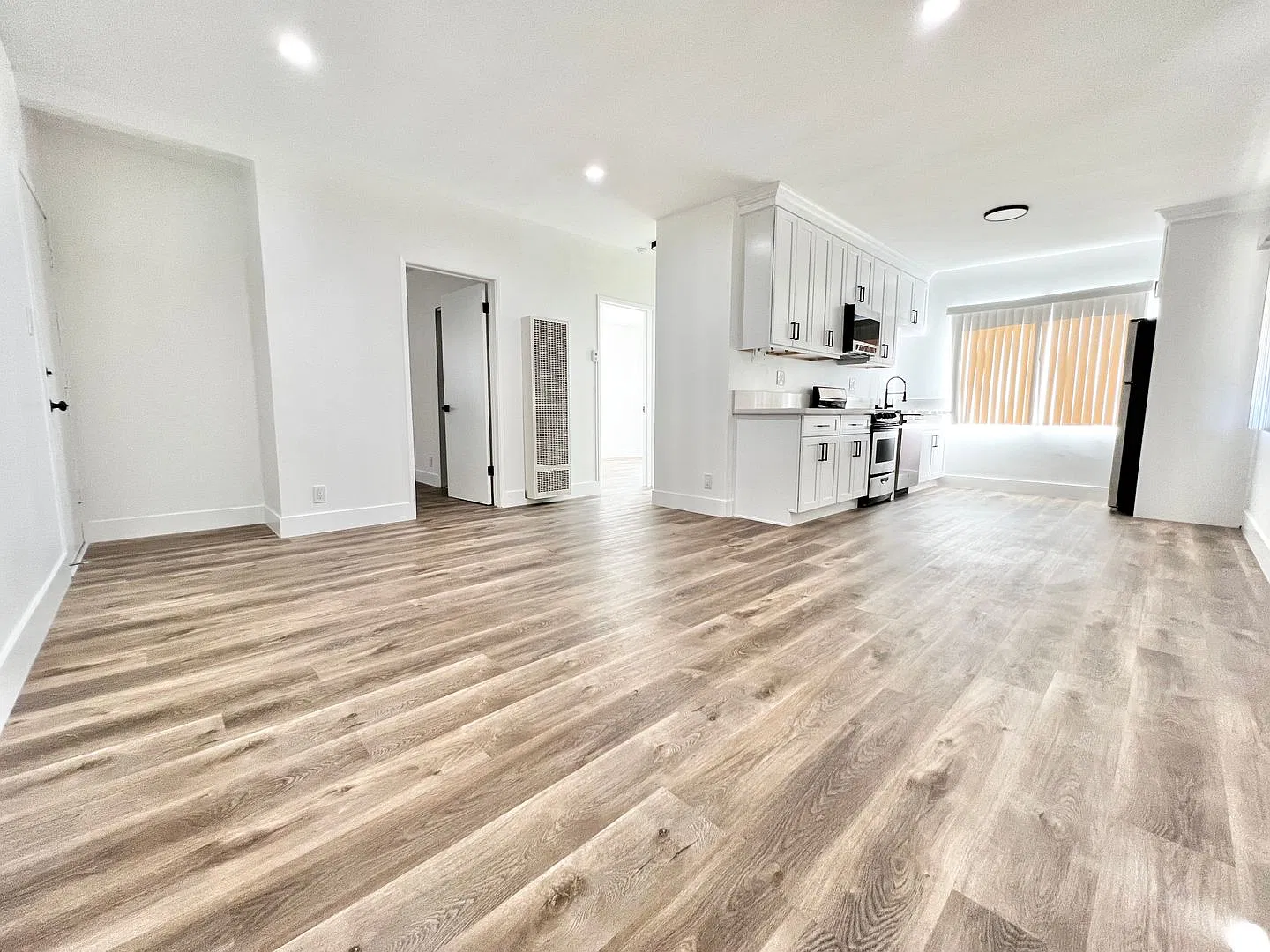 Two Bedroom Apartment Coming Soon in West Adams! — Photo 2