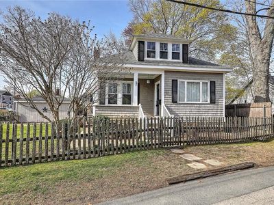 4 Wamsetta Ave, Riverside, RI, 02915