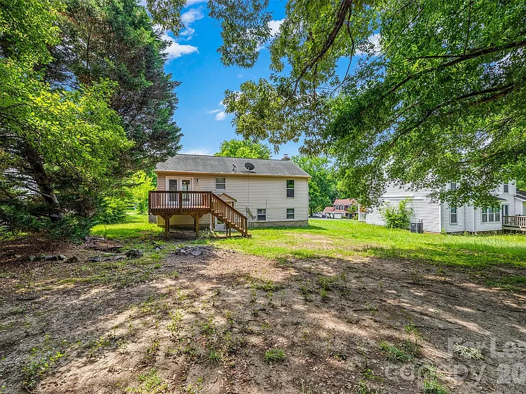 10715 Derry Dr — Photo 30