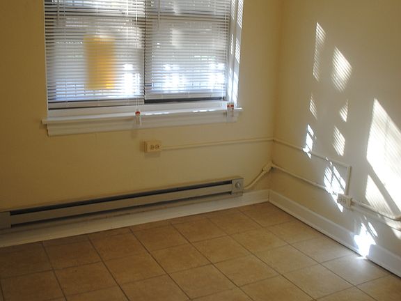 2nd image of 2036 S 5th Ave APT 101