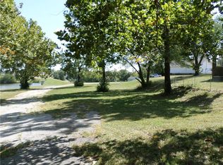 404 N 17th St, Atchison, KS 66002